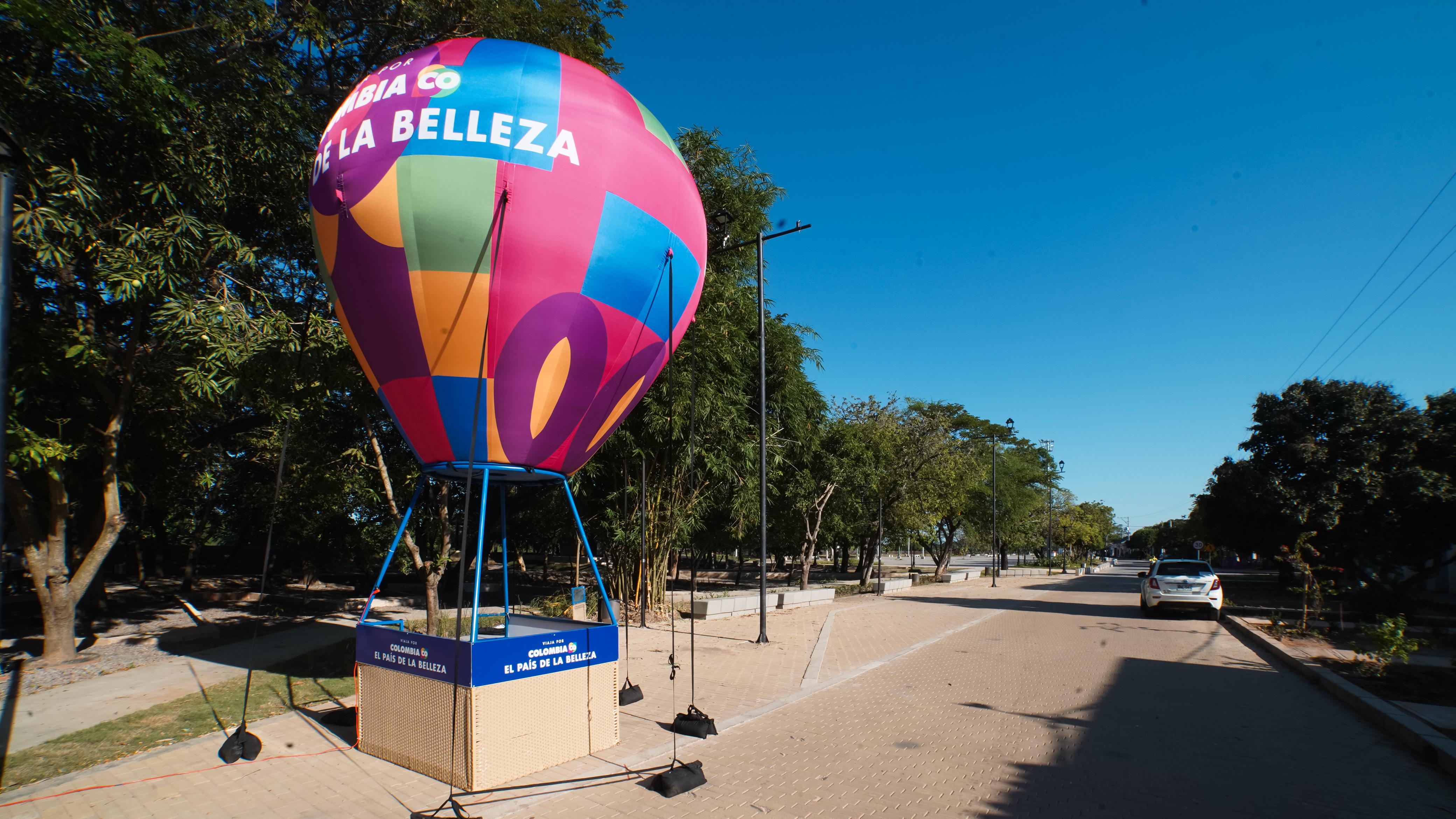 El Gobierno del Cambio entrega obra de revitalización del Eje Urbano de la Albarrada de Mompox