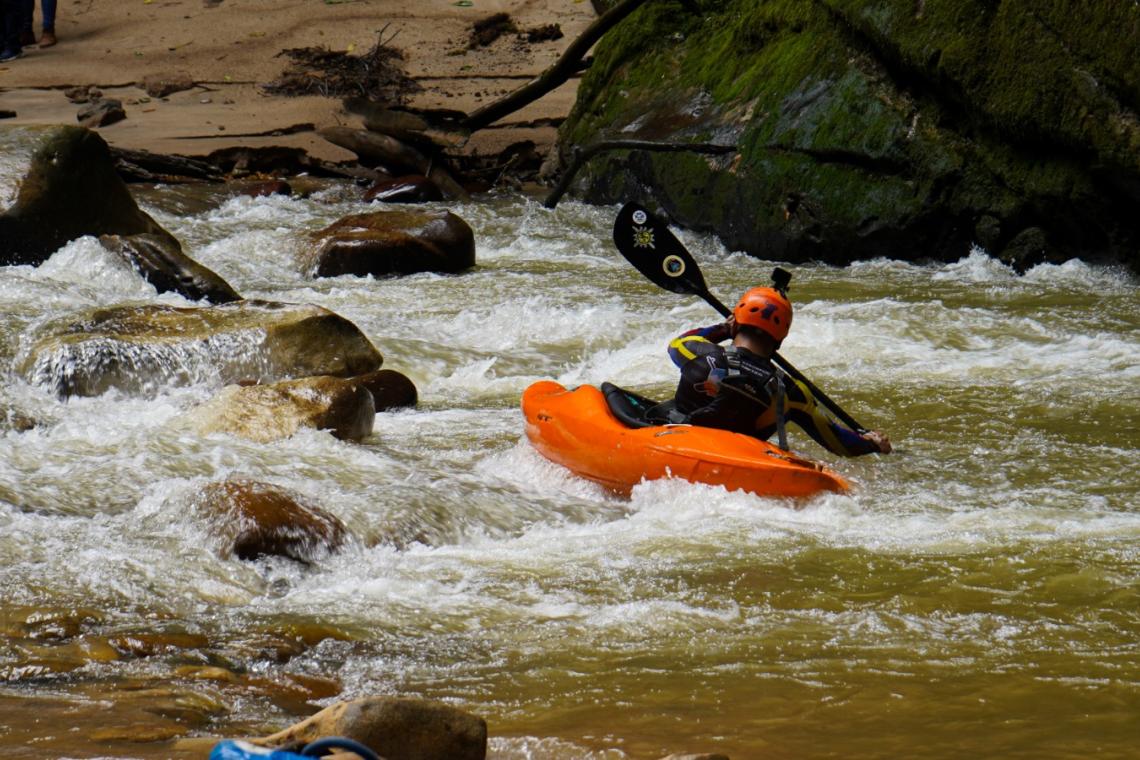 San Vicente del Caguán: remando para reescribir su historia