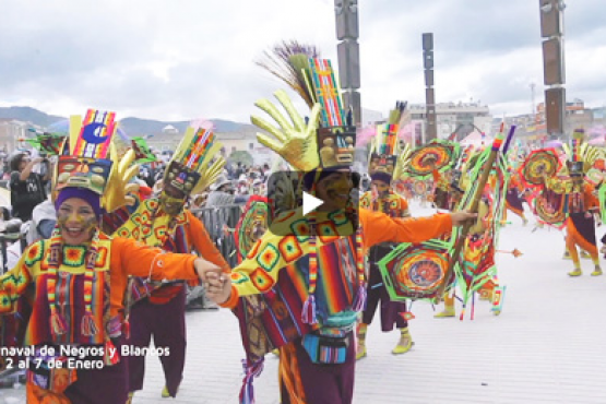 El Carnaval de Negros y Blancos, la fiesta de la hermandad