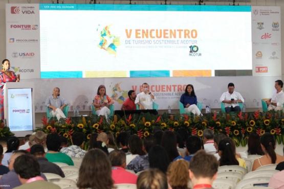 V Encuentro Nacional de Turismo Sostenible en el Guaviare como Territorio de Paz